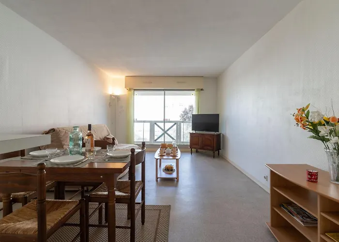 Les Terrasses De Beaupre By Interhome דירה