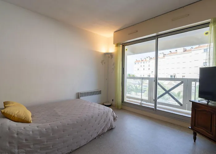 Les Terrasses De Beaupre By Interhome * ארסשון